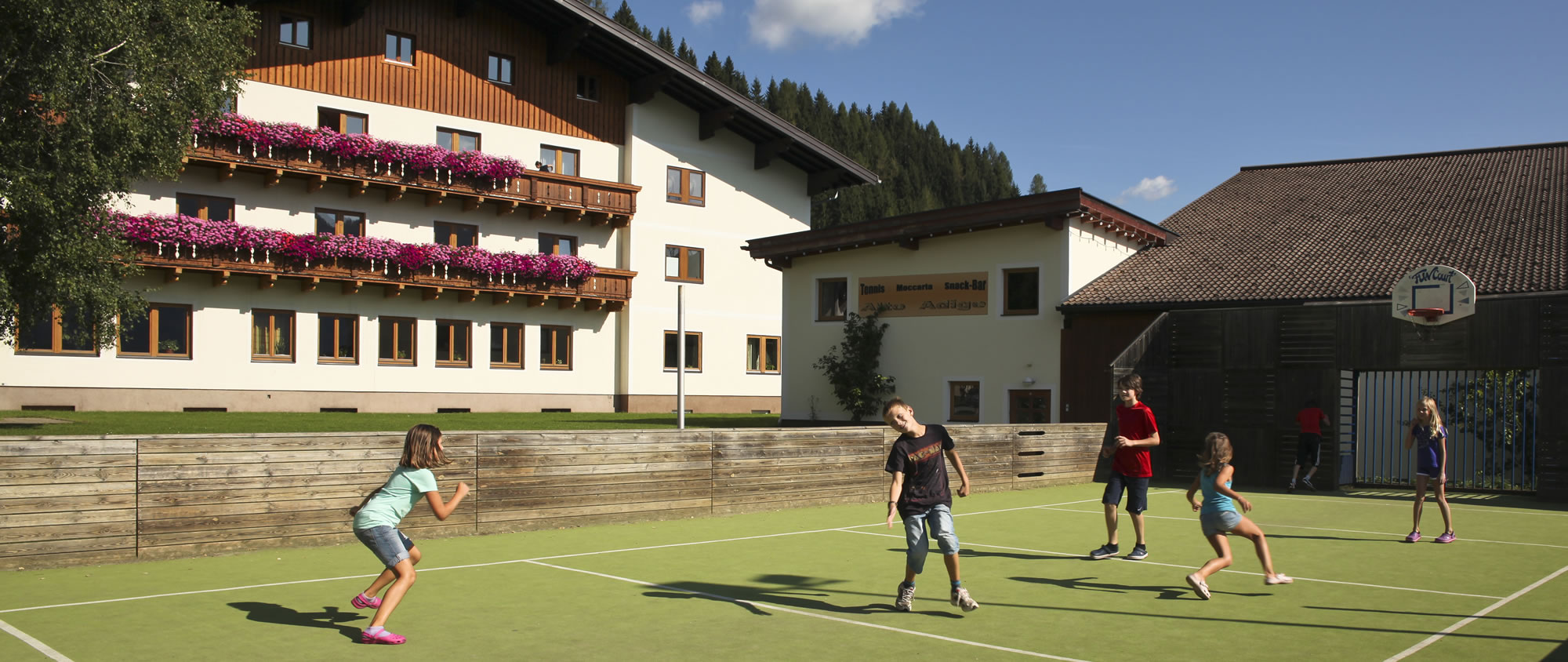 Funcourt im Jugendhotel Hanneshof