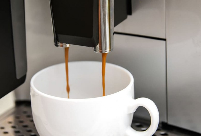 Kaffee, Tee und Kakao zum Selberholen &copy; Shutterstock
