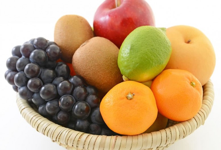 T&auml;glich frisches Obst &copy; Shutterstock